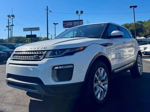 Used 2016 Land Rover Range Rover Evoque SE image 5