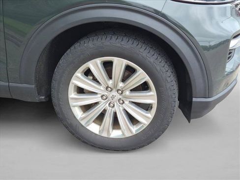 Used 2022 Ford Explorer King Ranch w/ Premium Technology Package AWD/4WD image 8
