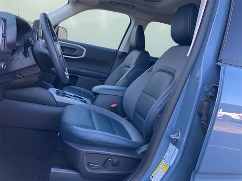 Used 2024 Ford Bronco Sport Outer Banks w/ Tech Package image 11