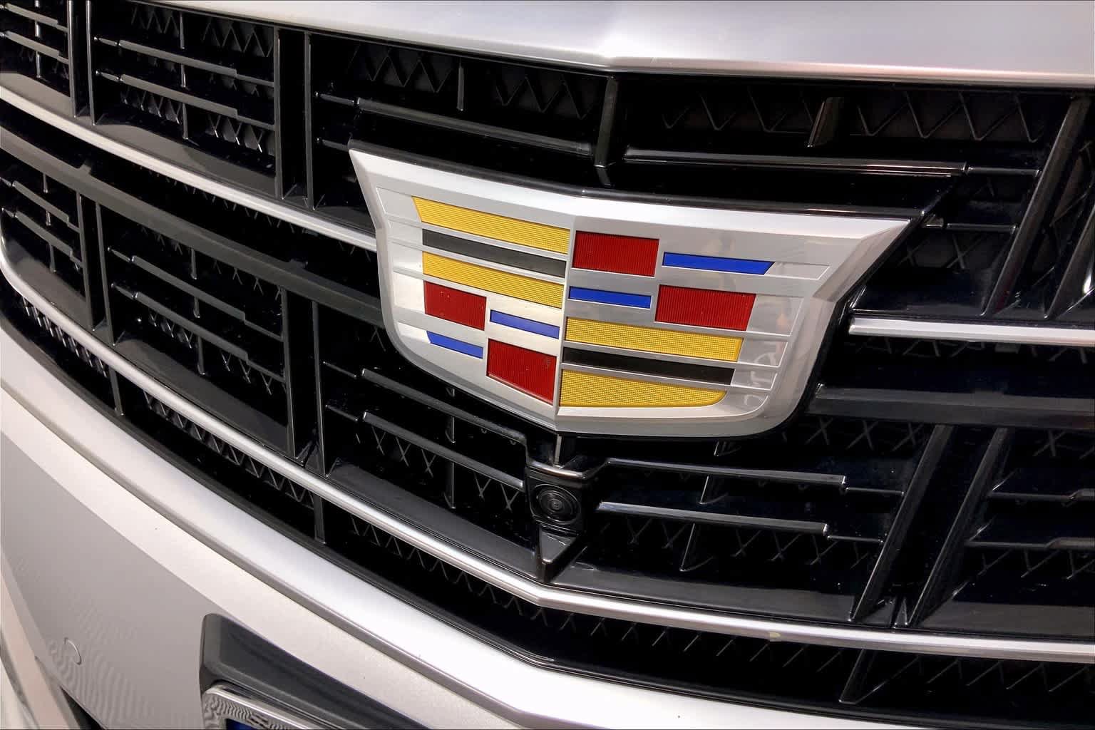 Used 2016 Cadillac XTS Luxury w/ Driver Awareness Package FWD image 27