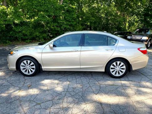 Used 2014 Honda Accord EX-L image 2