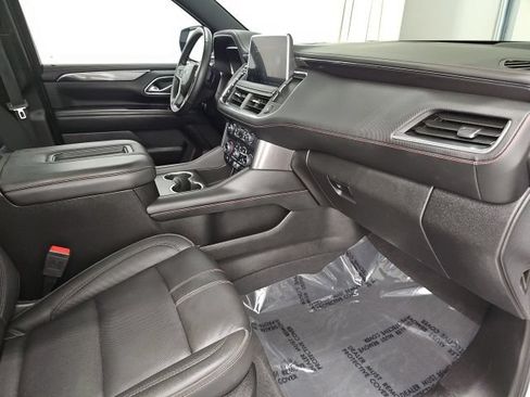 Used 2023 Chevrolet Suburban RST w/ Luxury Package AWD/4WD image 39