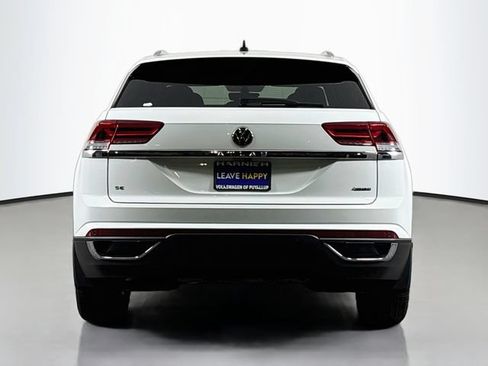Used 2023 Volkswagen Atlas Cross Sport SE w/ Black Wheel Package AWD/4WD image 6