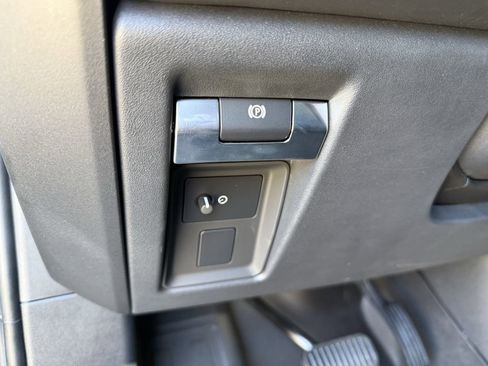 Used 2024 Land Rover Defender 130 Outbound image 29