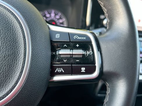 Used 2022 Kia Sorento EX w/ Panoramic Sunroof Package FWD image 33