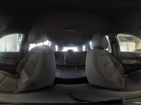 Used 2025 Chevrolet Equinox LT FWD image 37