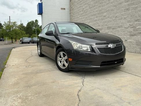 Used 2014 Chevrolet Cruze LT FWD image 1