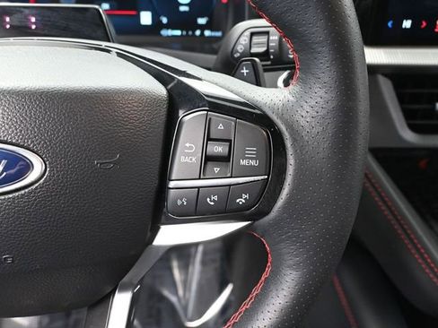 Used 2025 Ford Explorer ST AWD/4WD image 29