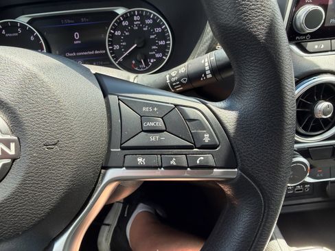Used 2024 Nissan Sentra SV FWD image 48