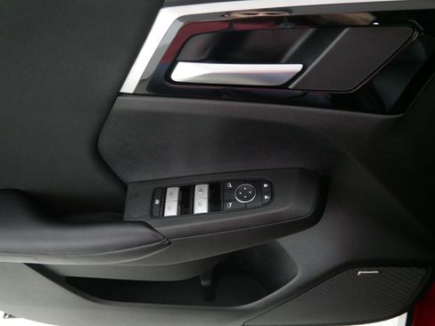 Used 2025 Mitsubishi Outlander ES AWD/4WD image 19