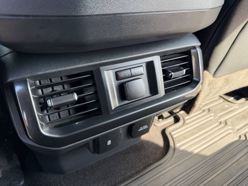 Used 2021 Ford F150 Lariat w/ Equipment Group 502A High AWD/4WD image 25