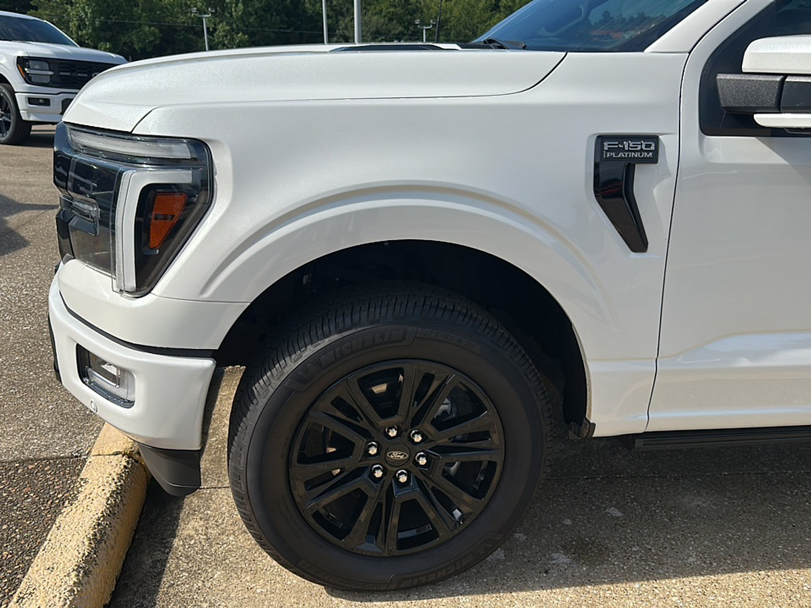 Used 2024 Ford F150 Platinum w/ FX4 Off-Road Package AWD/4WD image 6