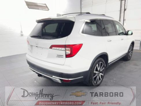 Used 2022 Honda Pilot Touring image 7