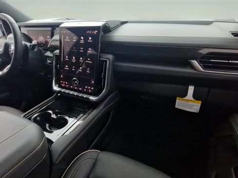 New 2026 GMC Yukon Elevation w/ LPO, Floor Liner Package image 31