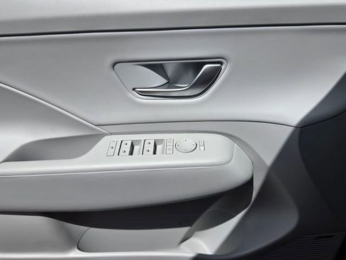 New 2026 Hyundai Kona Limited FWD image 15