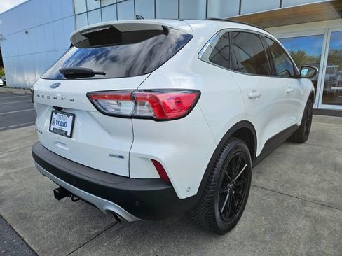 Used 2020 Ford Escape Titanium AWD/4WD image 5