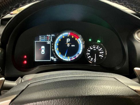 Used 2017 Lexus RC F image 23