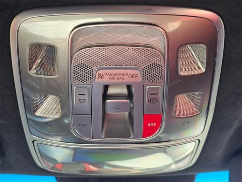 Certified 2023 Genesis GV70 3.5T Sport w/ Sport Prestige Package image 18