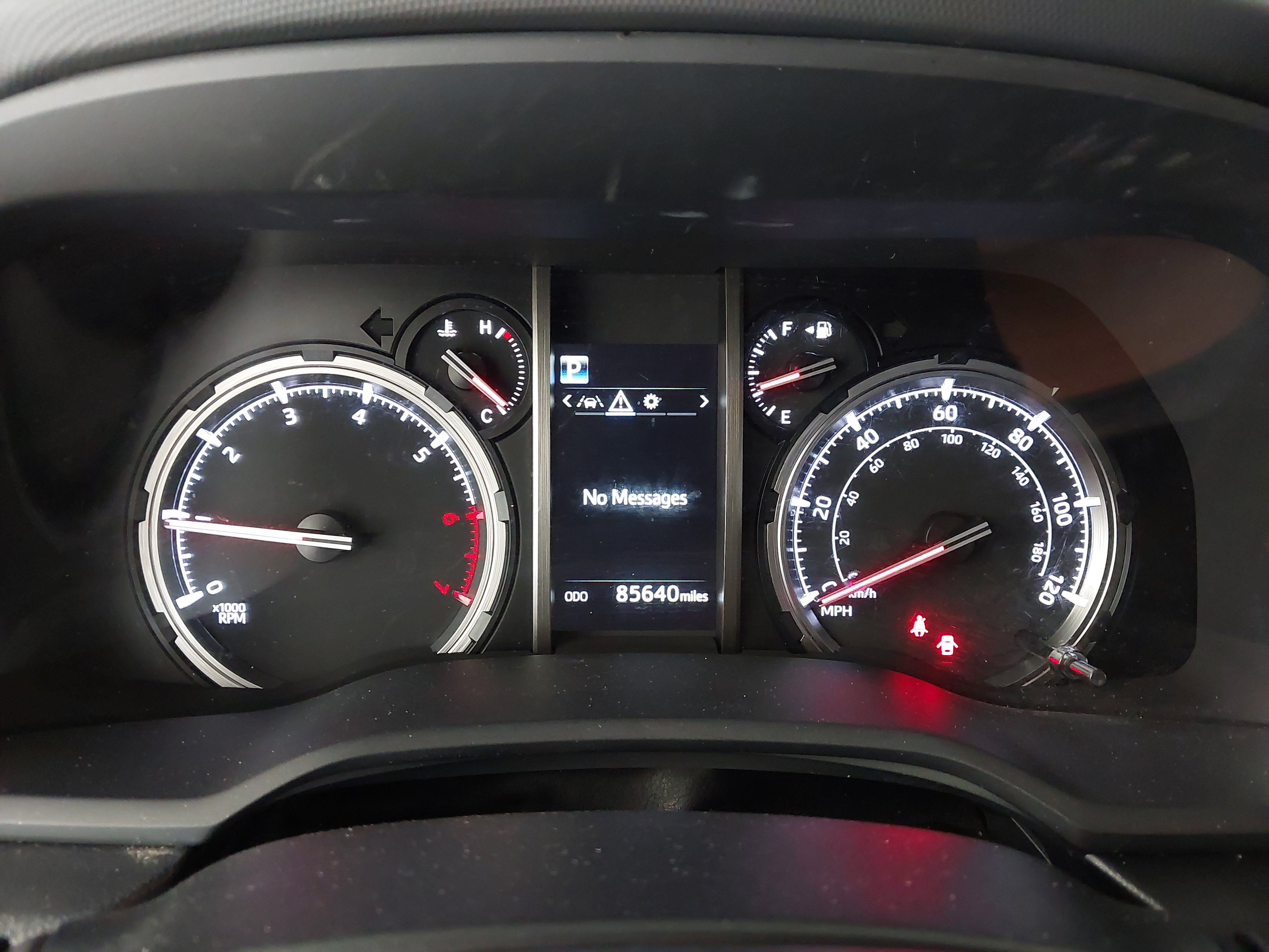 Used 2022 Toyota 4Runner TRD Off-Road Premium AWD/4WD image 18