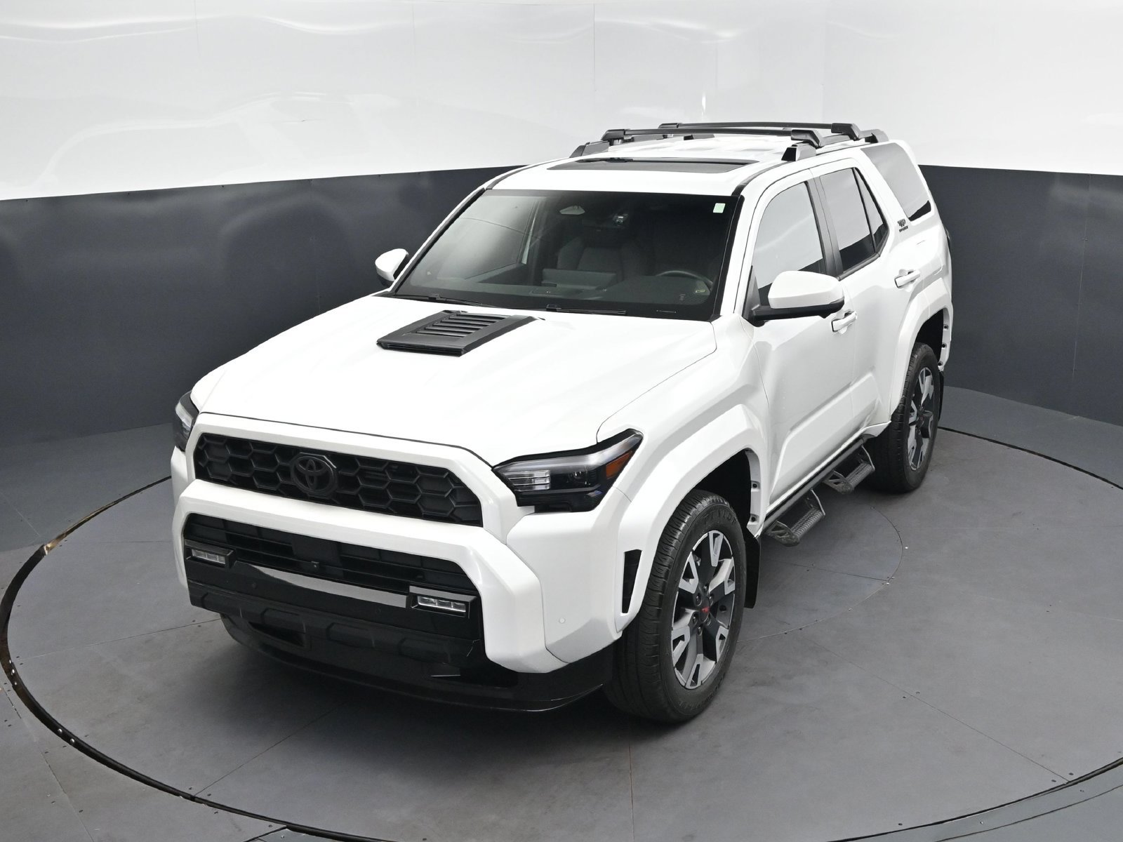 Used 2025 Toyota 4Runner TRD Sport Premium w/ Tow Technology Package AWD/4WD image 30