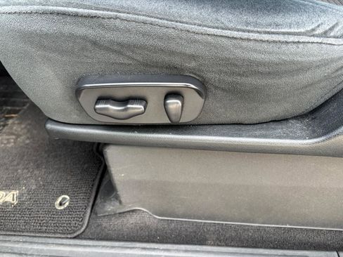 Used 2014 Nissan Armada SV image 15