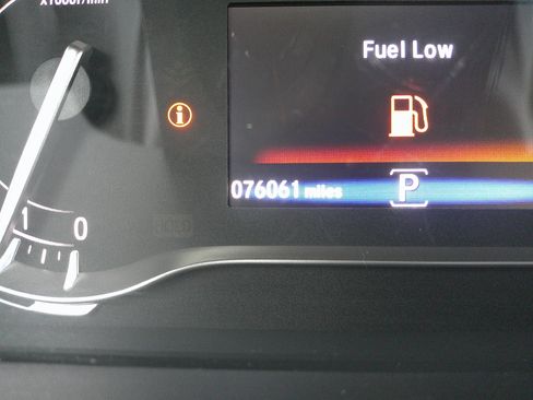 Used 2018 Honda Pilot Touring image 22