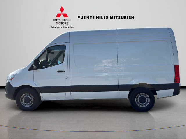 Used 2025 Mercedes-Benz Sprinter 2500 image 8