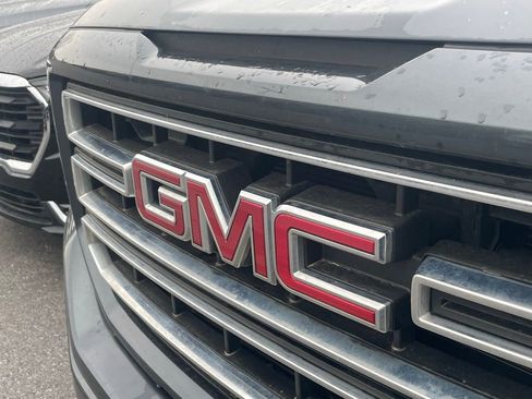 Used 2018 GMC Sierra 1500 SLE w/ SLE Value Package image 4