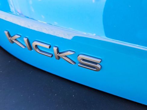 New 2026 Nissan Kicks SR image 9