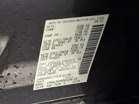 Used 2015 Nissan Titan SV w/ SV Value Truck Package image 32