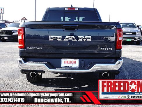 Used 2025 RAM 1500 Laramie AWD/4WD image 4