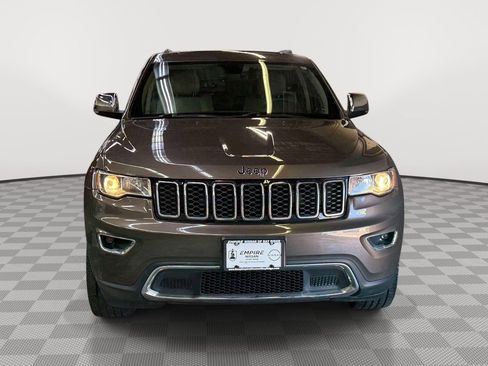Used 2017 Jeep Grand Cherokee Limited AWD/4WD image 2