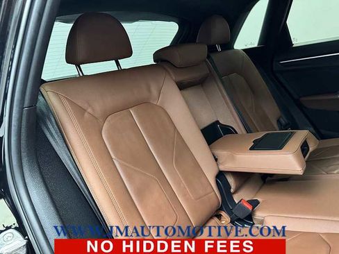 Used 2021 Audi Q3 2.0T Premium w/ Convenience Package image 19