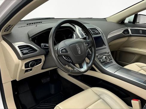 Used 2020 Lincoln MKZ w/ Convenience Package FWD image 13