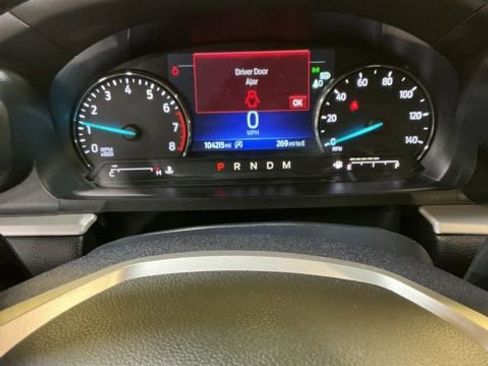 Used 2020 Ford Explorer XLT w/ Equipment Group 202A image 29