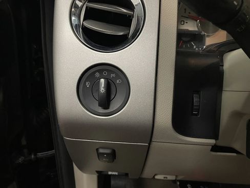 Used 2012 Ford Expedition EL Limited image 27