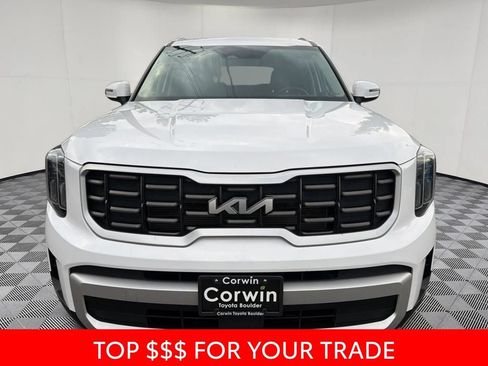 Used 2025 Kia Telluride S AWD/4WD image 2
