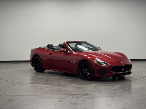 Used 2018 Maserati GranTurismo MC image 10