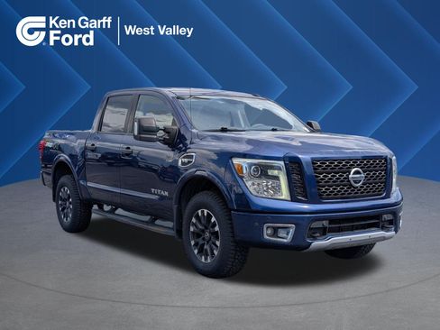 Used 2017 Nissan Titan PRO-4X w/ Pro-4x Convenience Package AWD/4WD image 1
