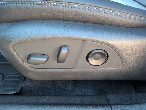 New 2026 Chevrolet Equinox EV LT image 14