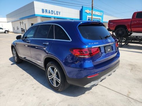 Used 2021 Mercedes-Benz GLC 300 4MATIC image 6