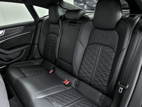 Used 2021 Audi RS 7 Sportback w/ Black Optic Package image 25