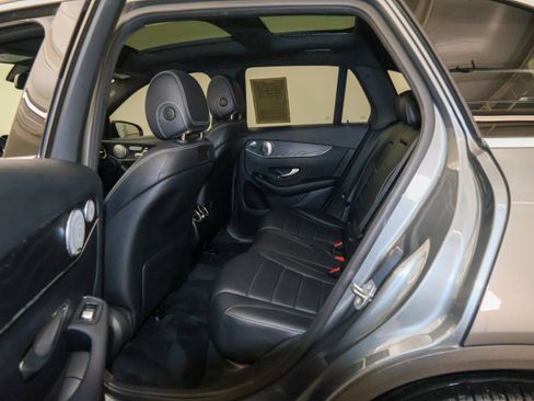 Used 2018 Mercedes-Benz GLC 300 GLC 300 w/ Premium Package image 27