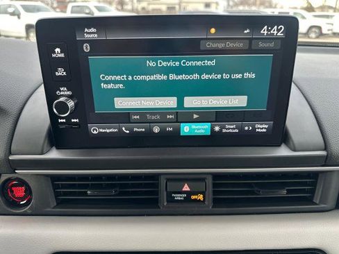 New 2025 Honda Pilot Touring image 25