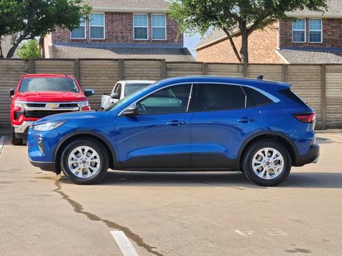 Used 2023 Ford Escape Active w/ Cold Weather Package FWD image 13