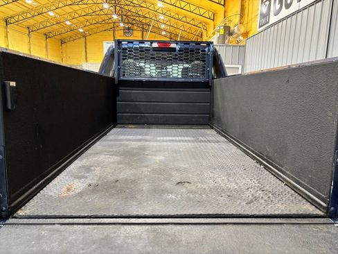 Used 2019 Ford F250 XL image 22