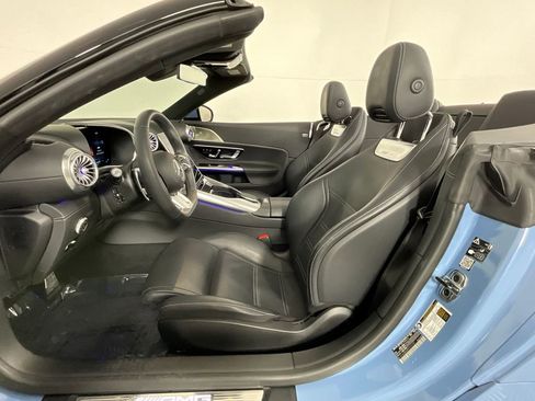 Used 2023 Mercedes-Benz SL 63 AMG 4MATIC image 13