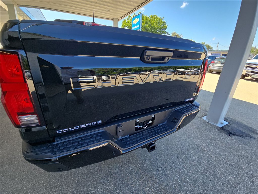 New 2026 Chevrolet Colorado ZR2 AWD/4WD image 25