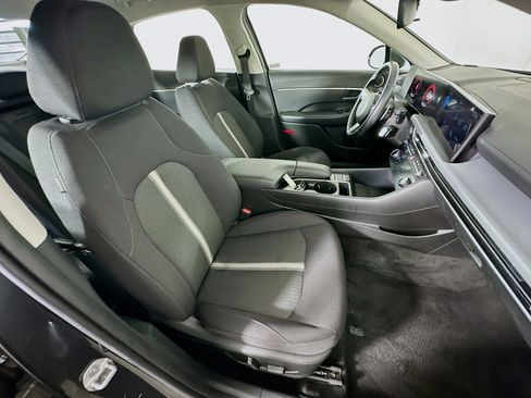 Used 2025 Hyundai Sonata SEL image 28