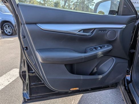 Used 2019 INFINITI QX50 Essential w/ Premium Heat Package image 12